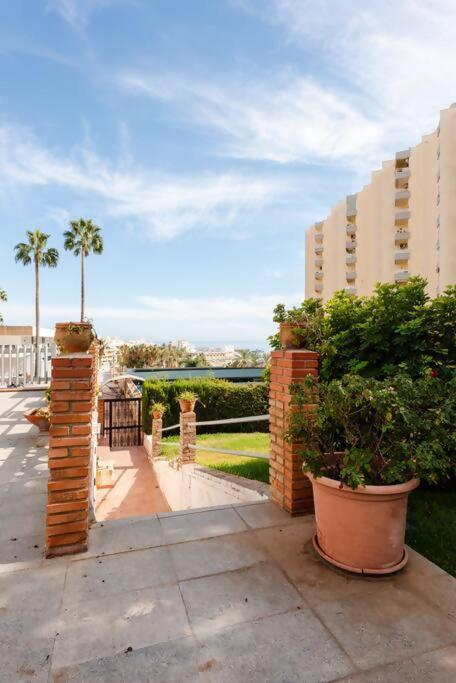 Amplio Con Vistas Al Mar Y Piscina En Benalmadena Apartment Ngoại thất bức ảnh